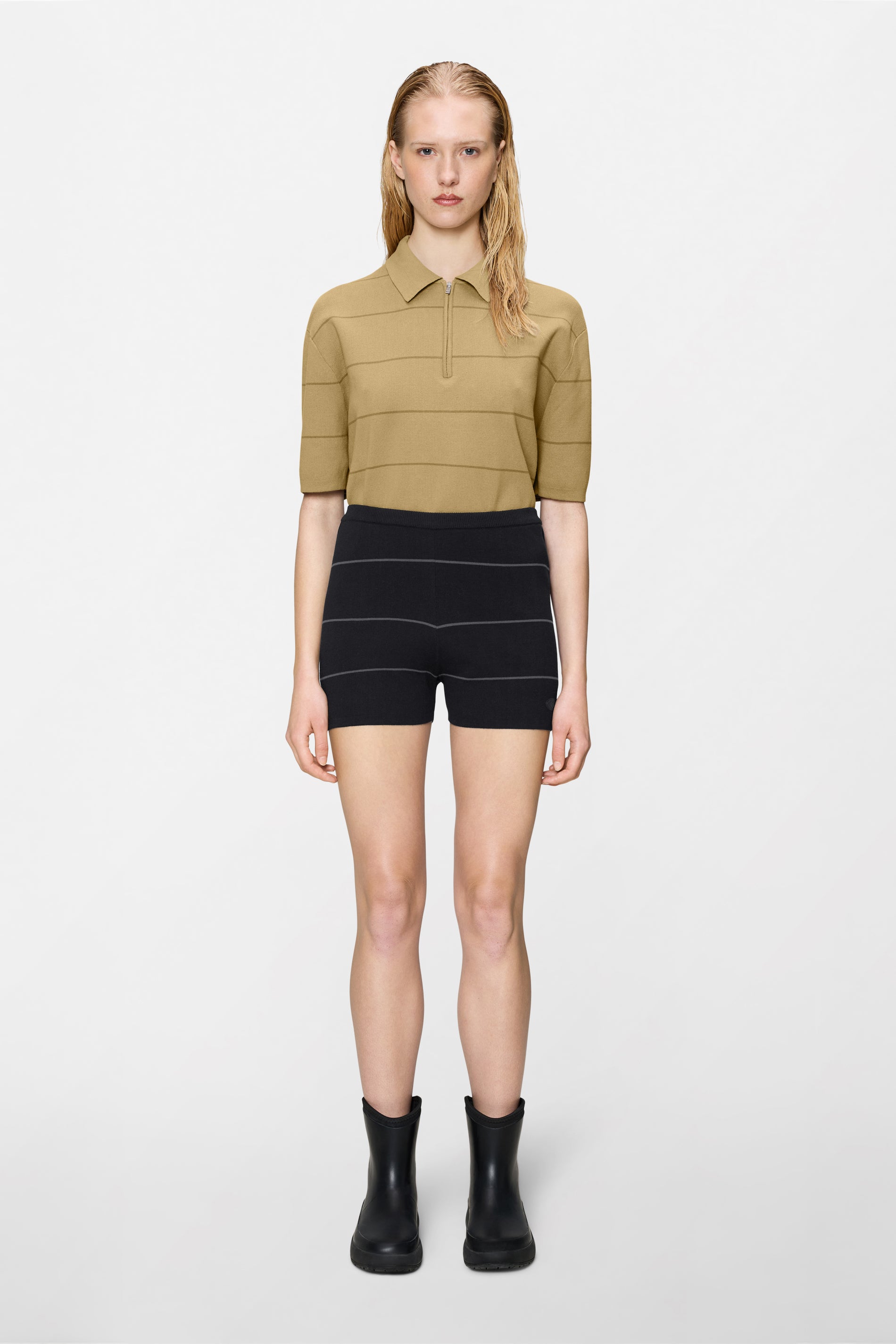 RAINS Striped Knit W Shorts Black Shorts