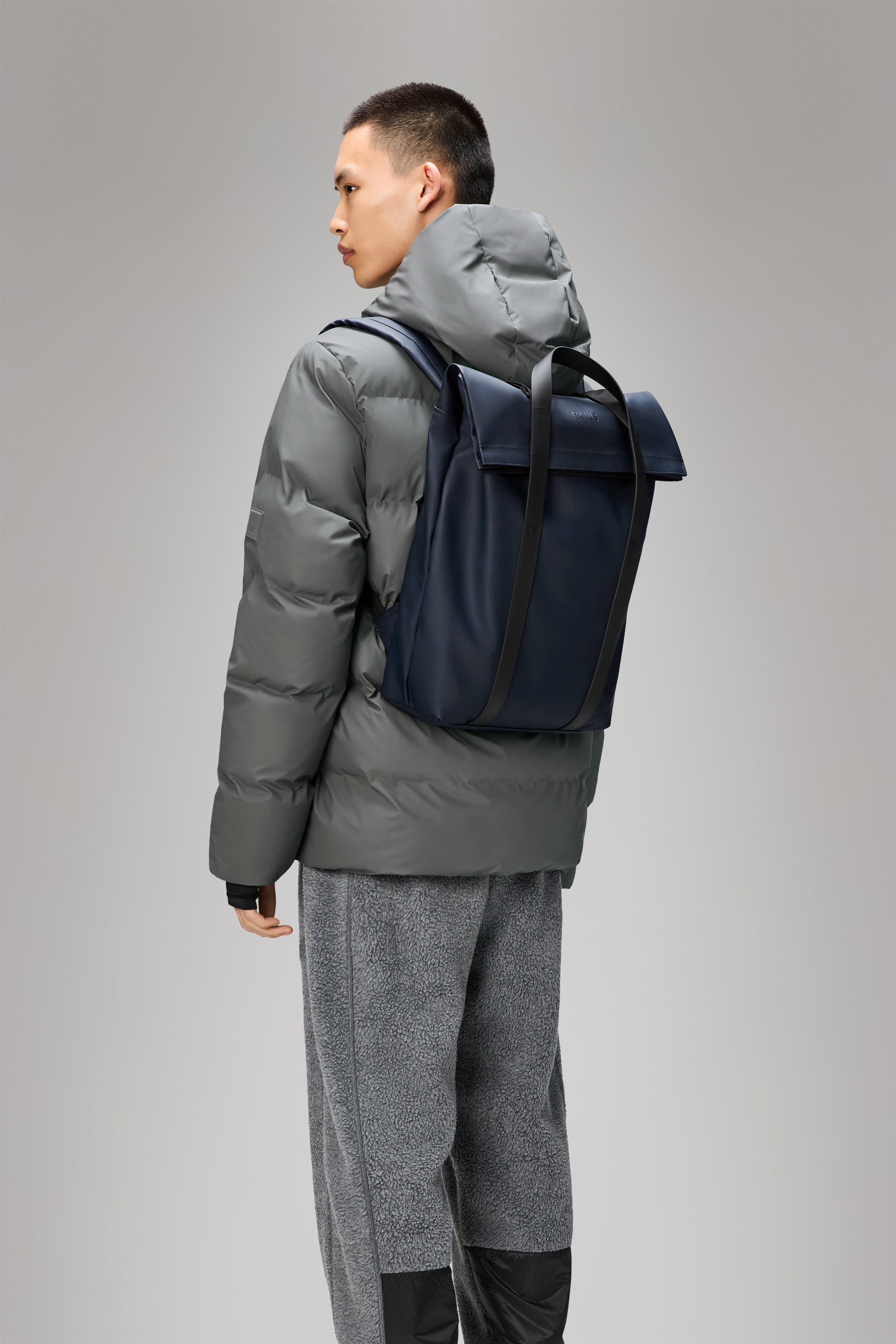 RAINS 2 Way Tote Backpack Navy 23L H58 x D12 x W33 cm Backpack