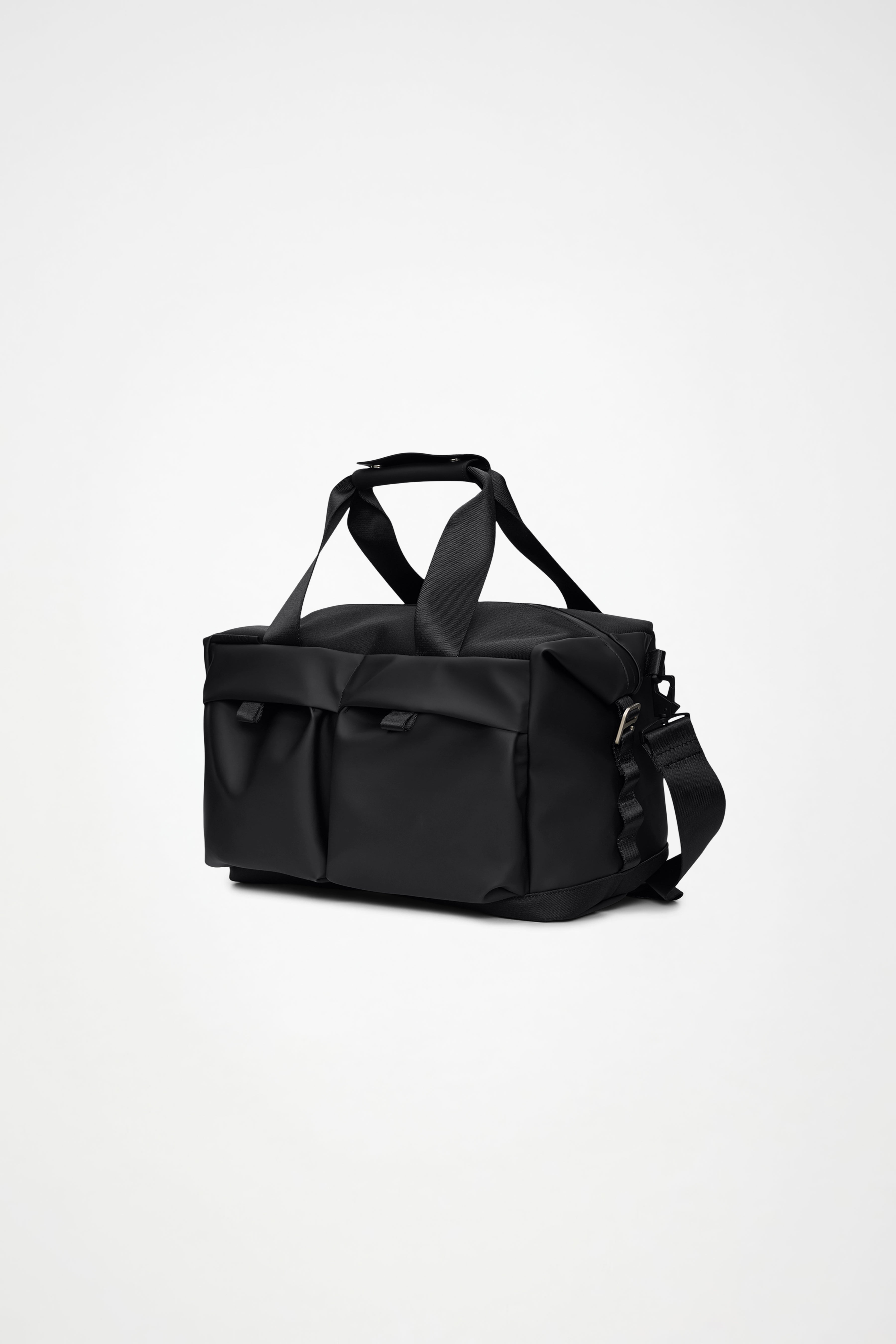 RAINS Otaru Weekend Bag Small Black 23L H30 x D20 x W42 cm Weekender