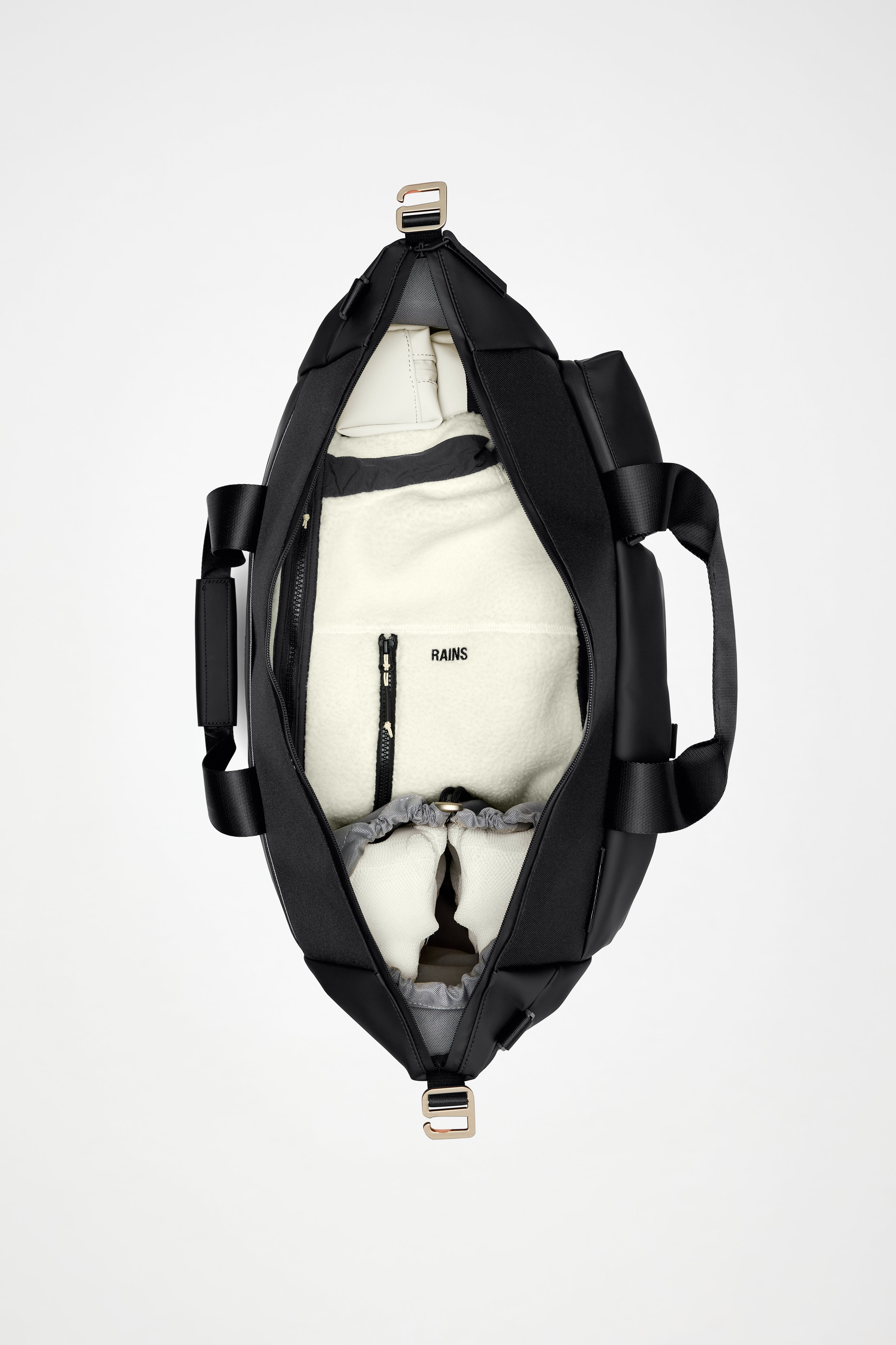 RAINS Otaru Weekend Bag Black Weekender