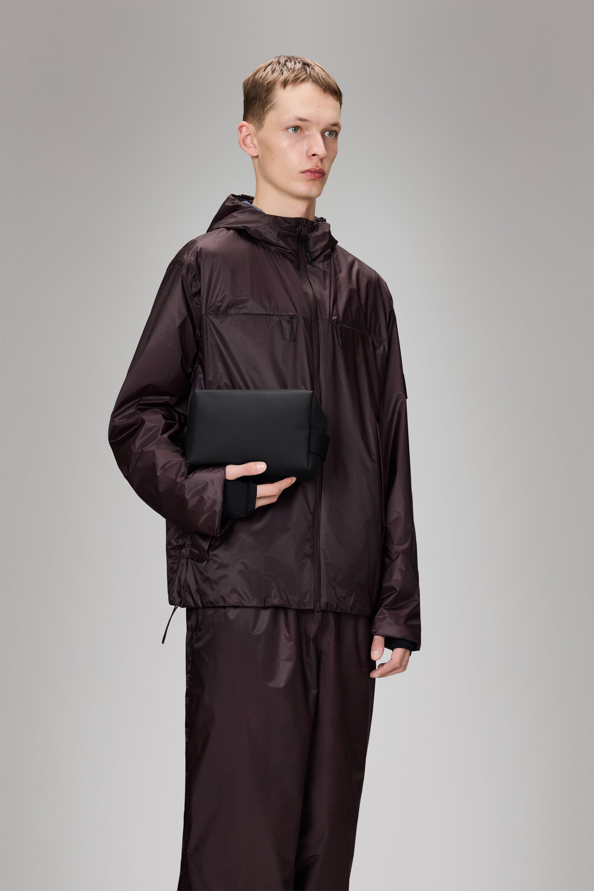 RAINS Wash Bag Small Black 3L H13 x D11 x W21 cm Wash Bag