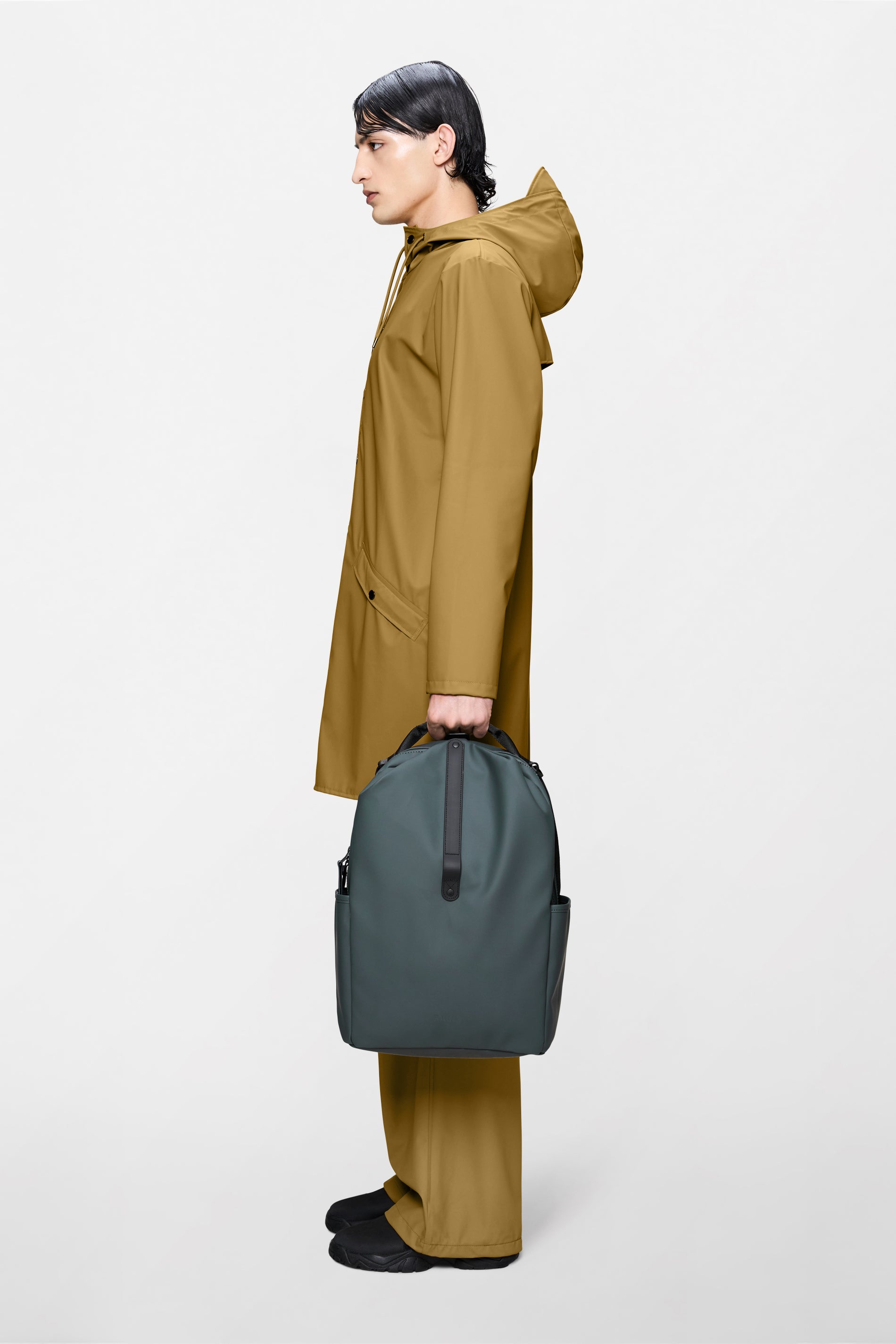 RAINS Clip Front Backpack Dark Grey 21L H44 x D16 x W30 cm Backpack