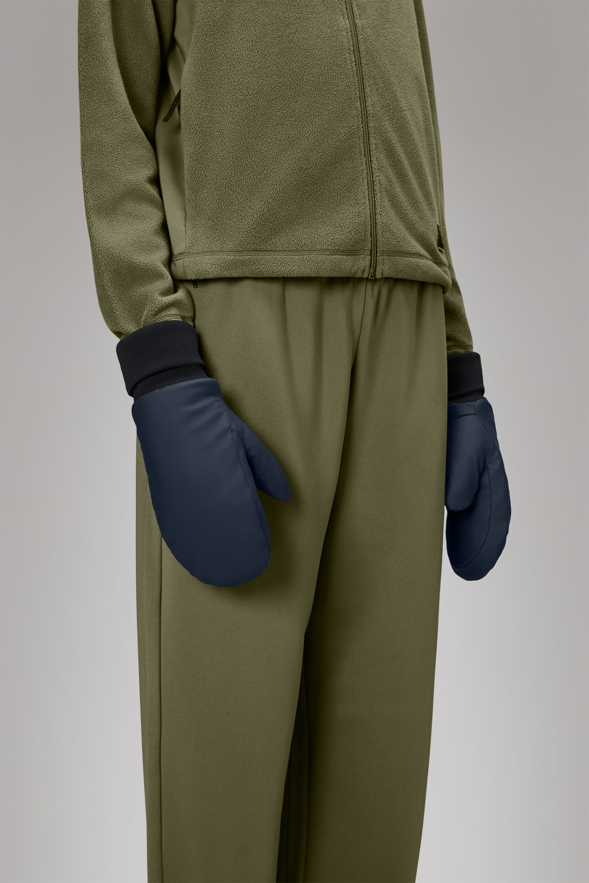 Alta Puffer Mittens
