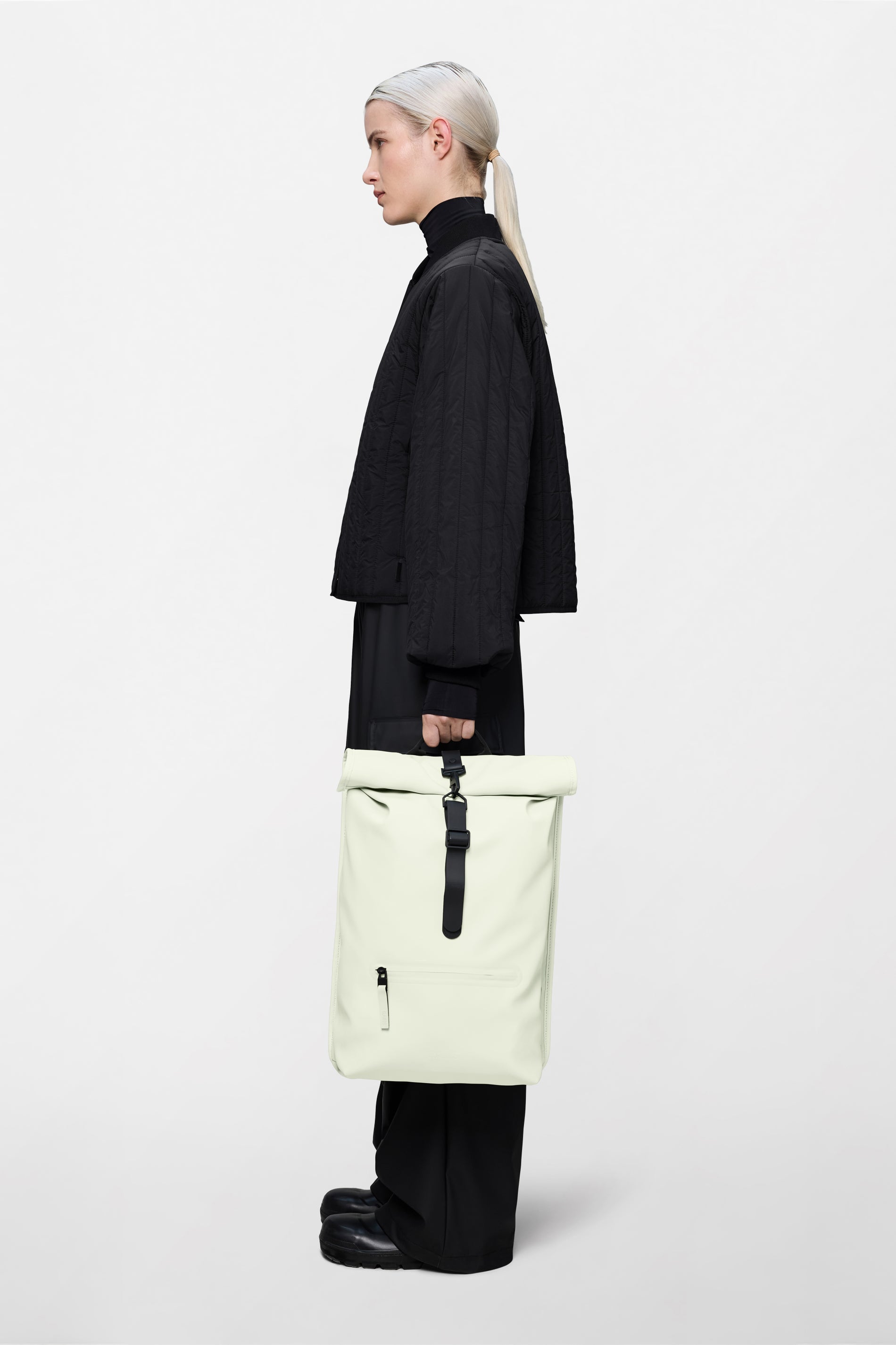 RAINS Rolltop Rucksack Daze 17L H48 x D11 x W32 cm Backpack