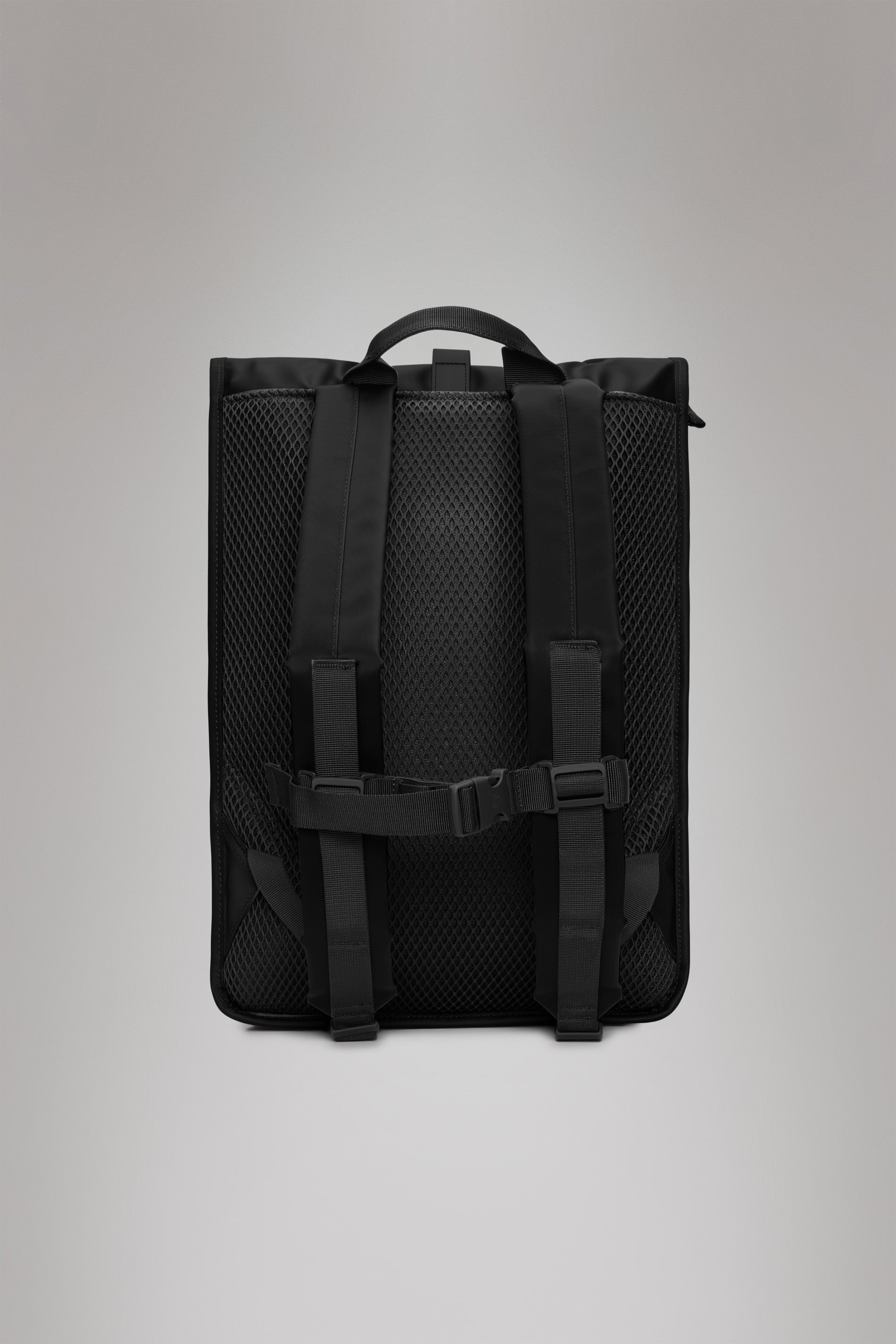 RAINS Rolltop Rucksack Black Grain 17L H48 x D11 x W32 cm Backpack