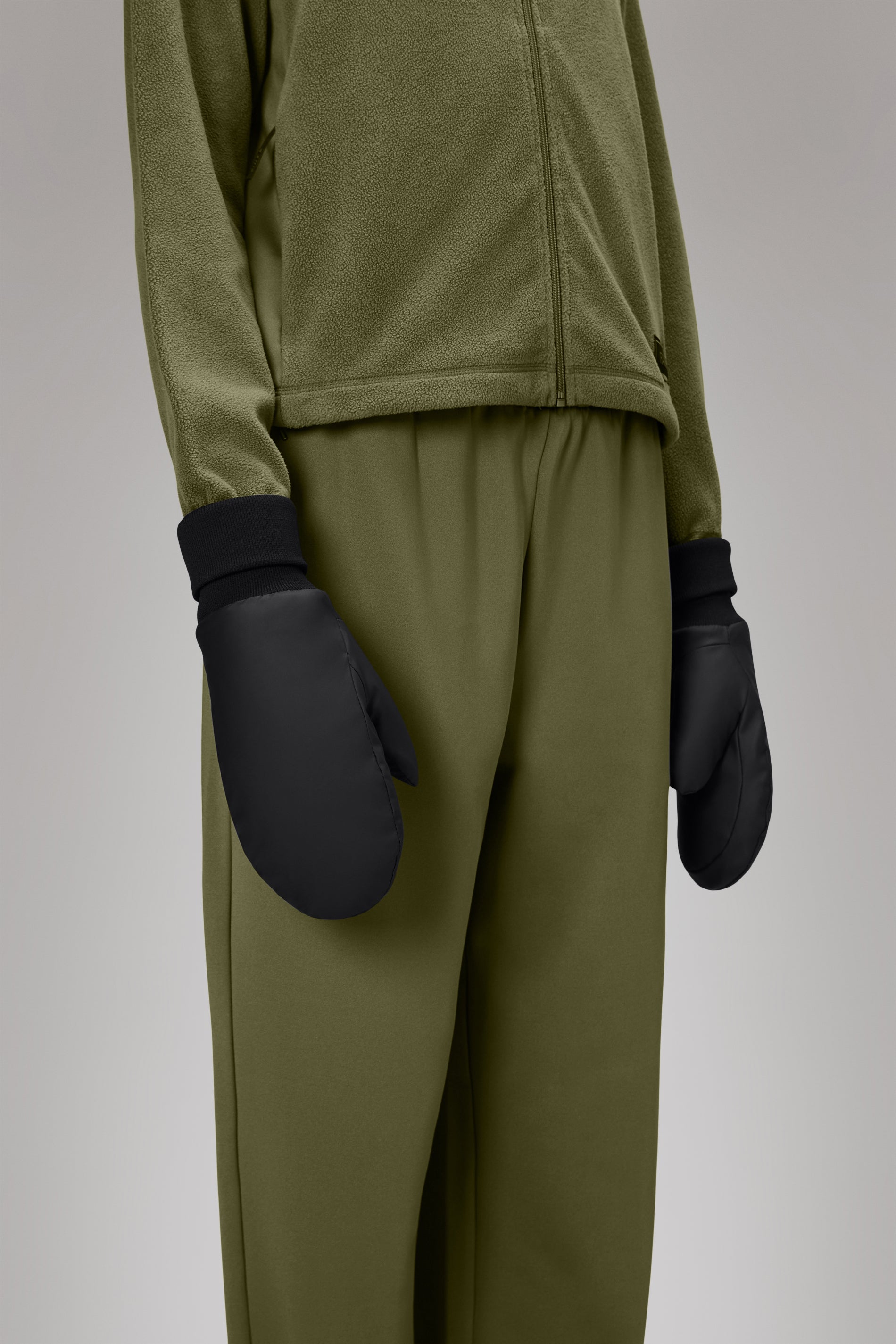 Alta Puffer Mittens