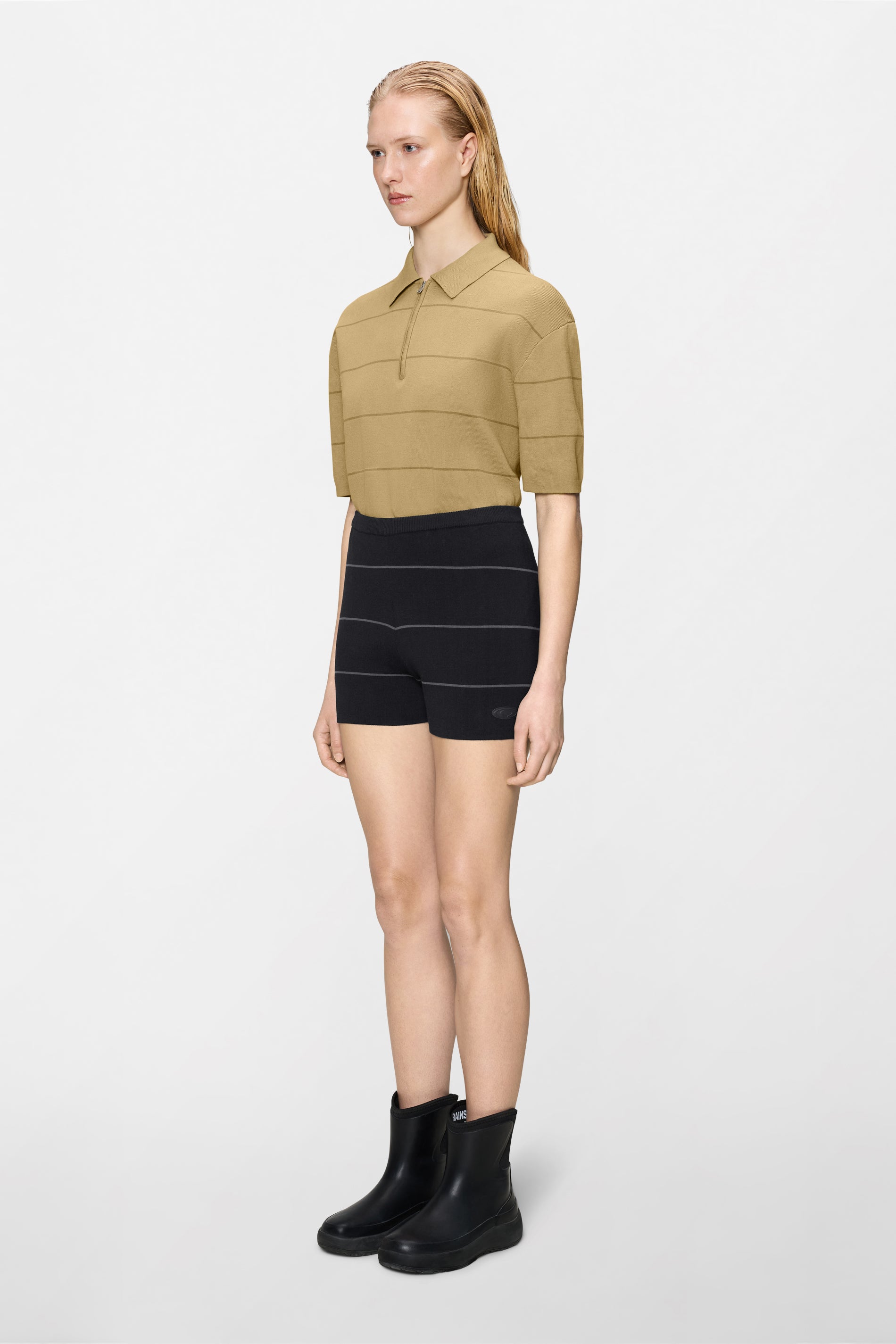 RAINS Striped Knit W Shorts Black Shorts