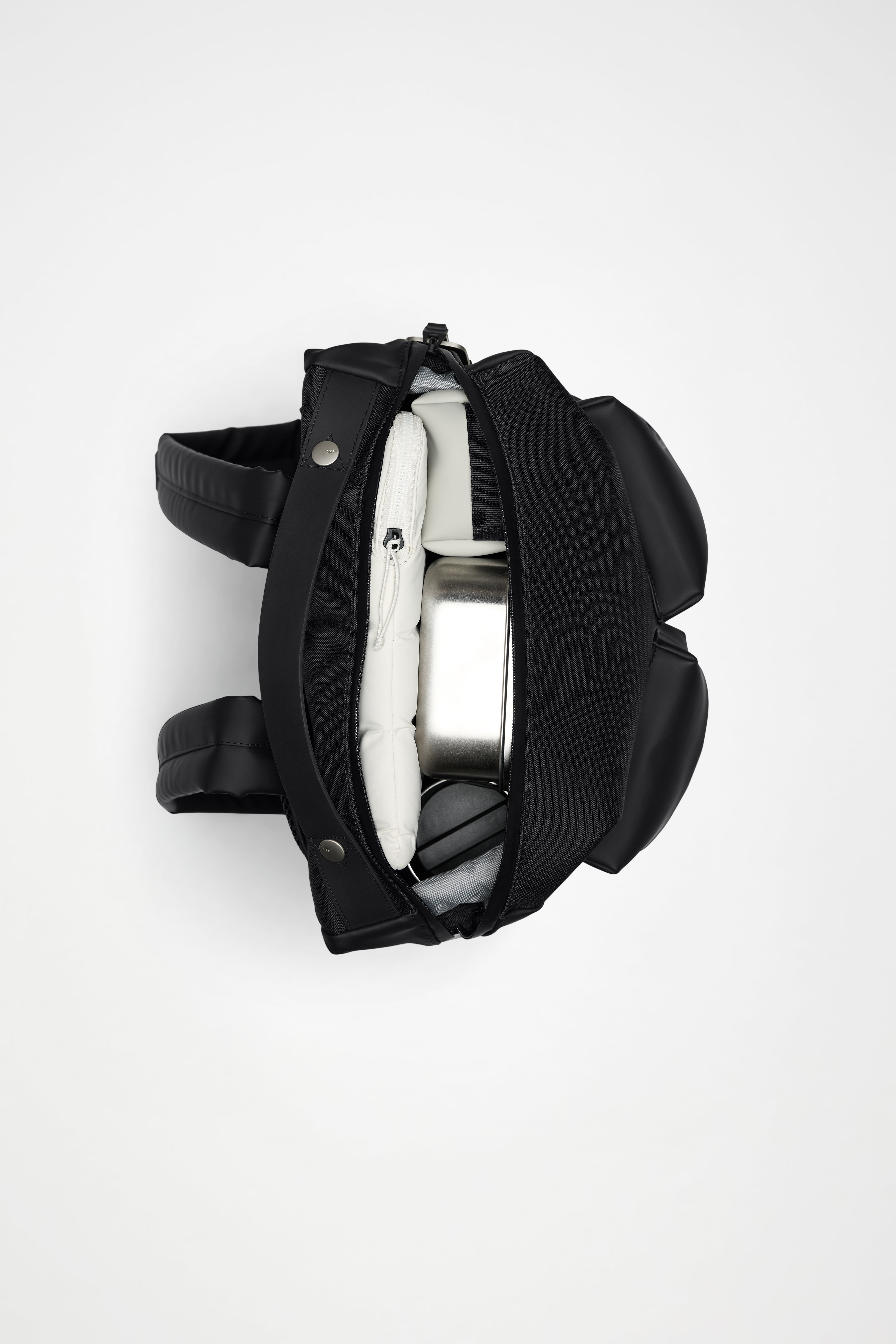 RAINS Otaru Backpack Pool 16L H42 x D14 x W30 cm Backpack