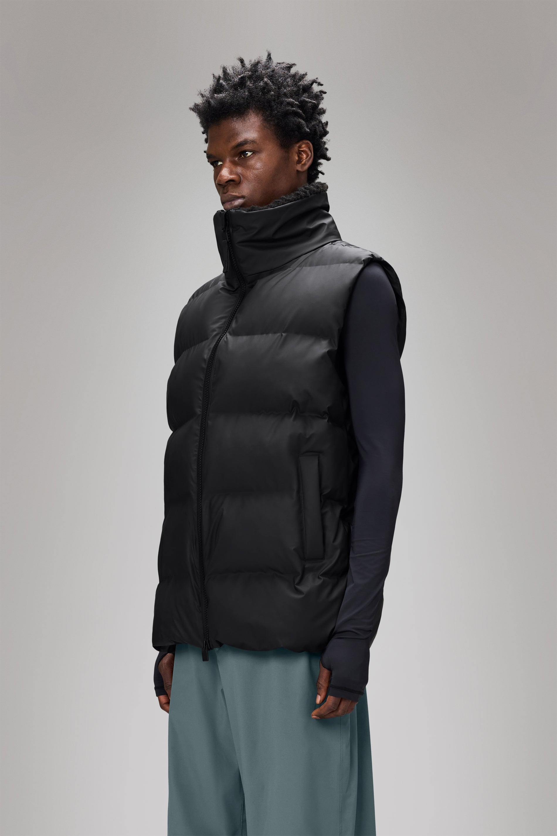 RAINS Alta Vision Puffer Vest Black Vest