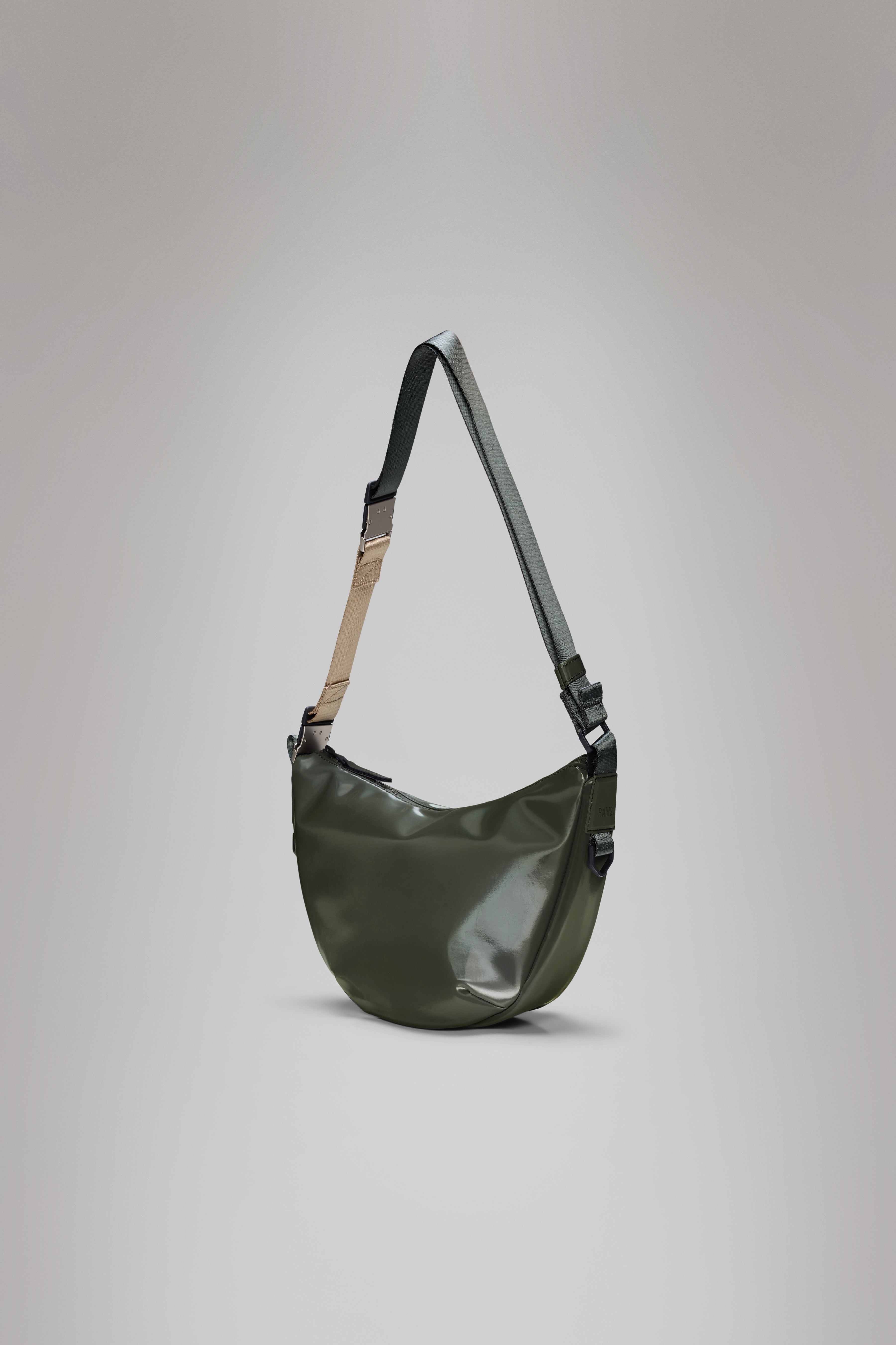 RAINS Valera Shoulder Bag Swamp 23L H22 x D10 x W35 cm Crossbody