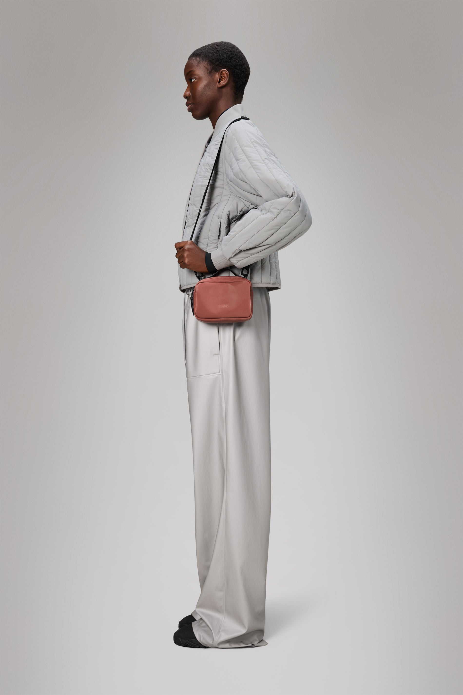 Rains Box Bag Micro Honor 1.30L H11 x D7.50 x W16 cm Crossbody