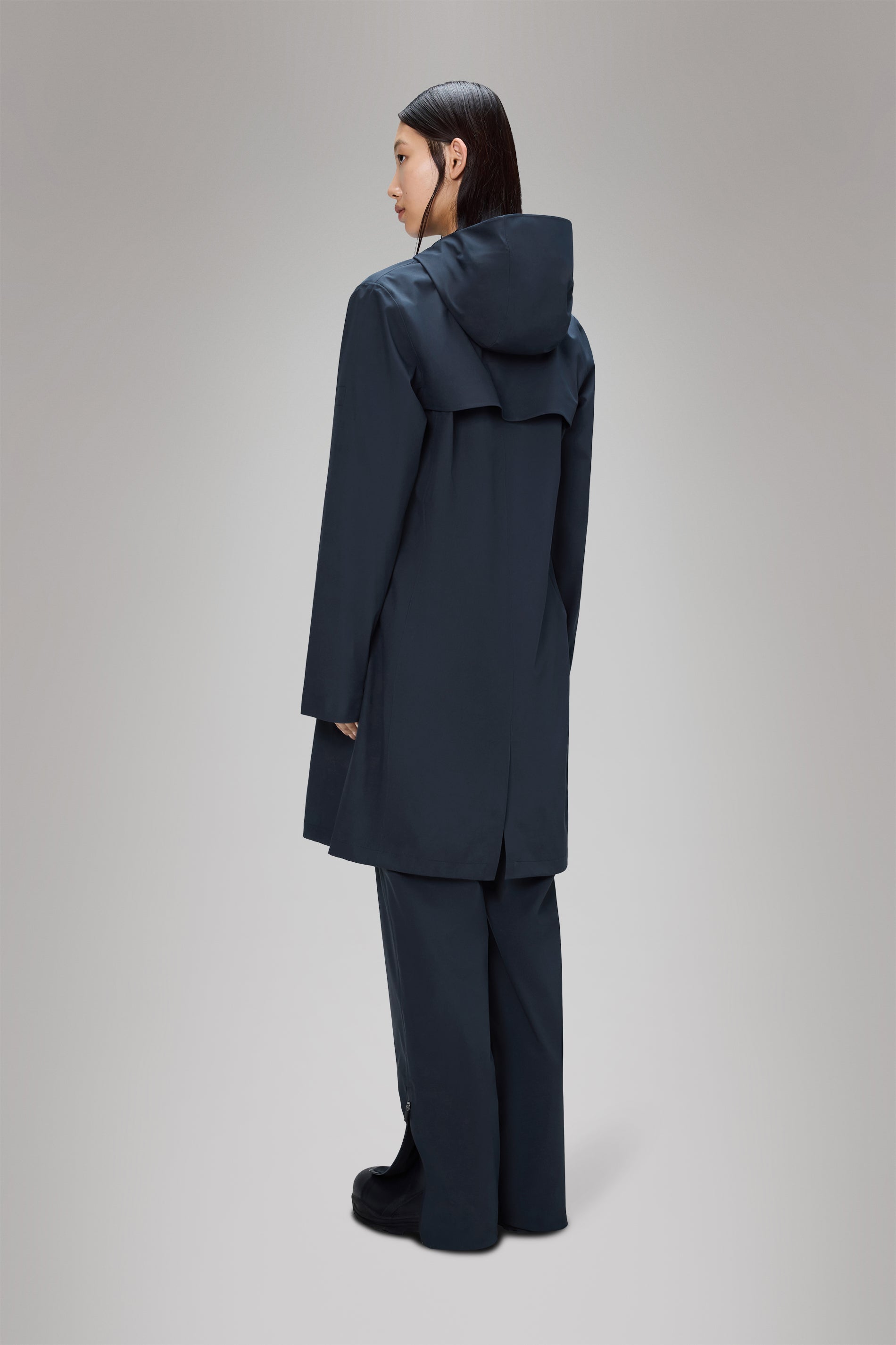 Rains Suva Hardshell Long W Jacket Navy Jacket