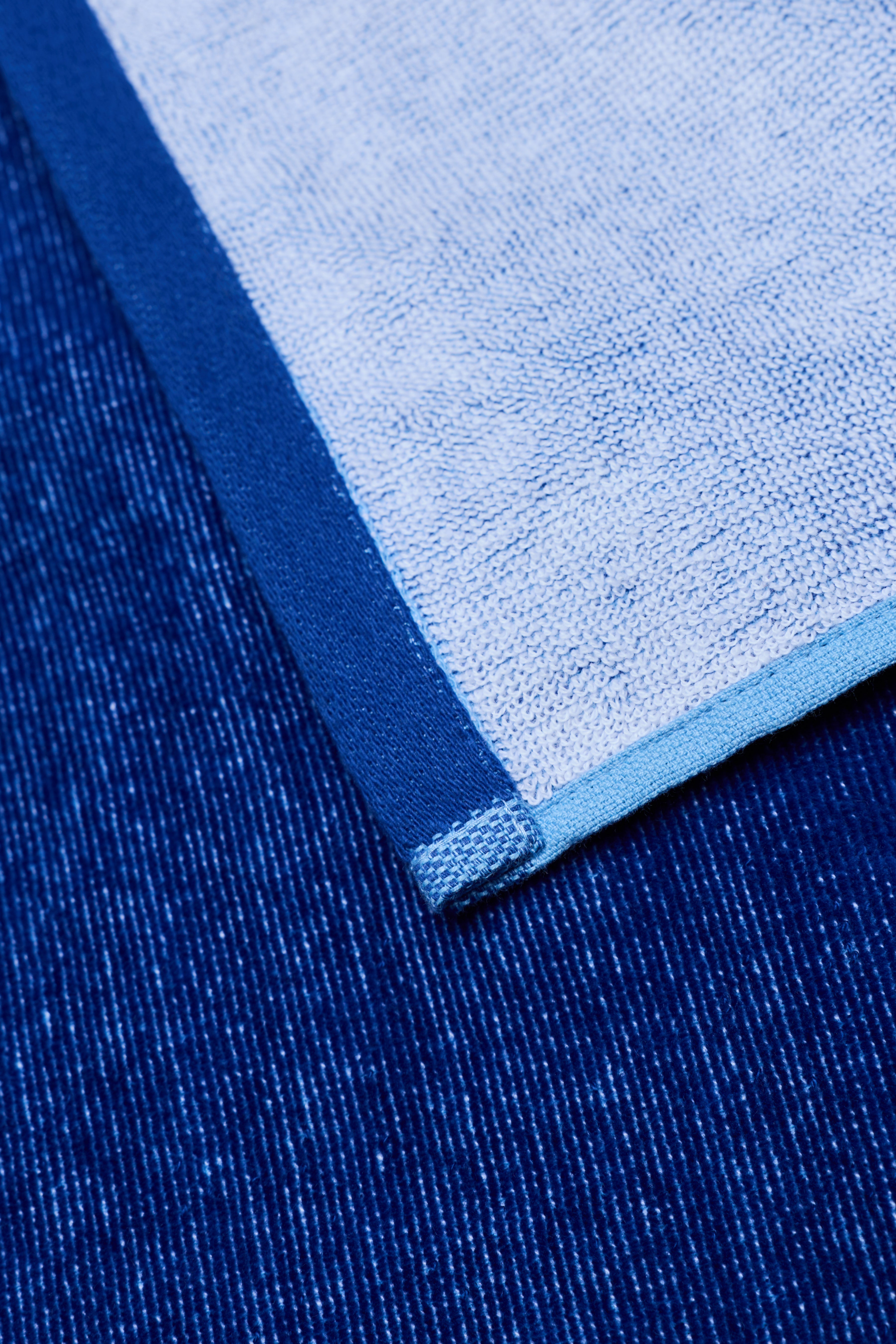 RAINS Swim Towel Ripple White Blanket