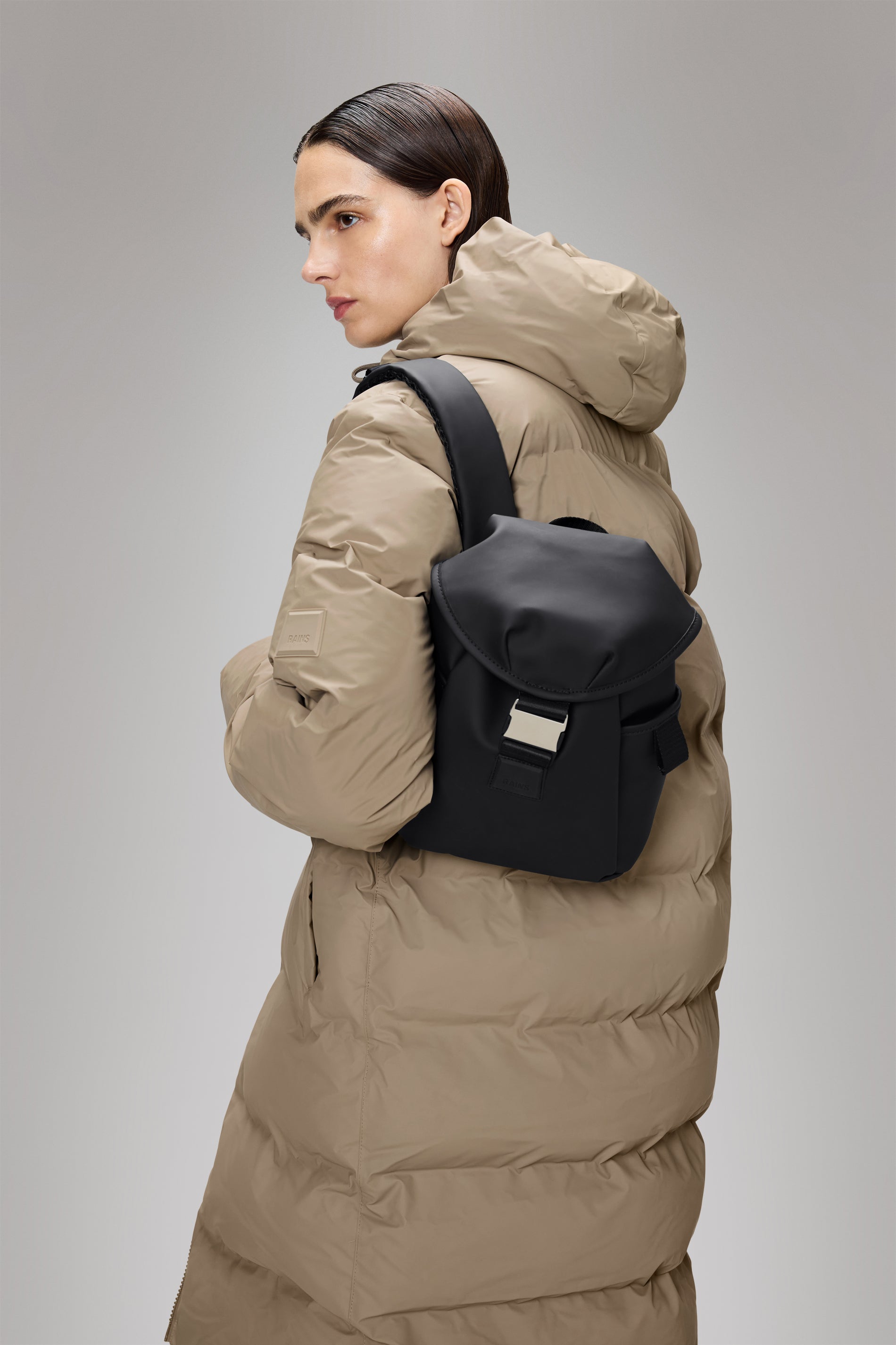 RAINS Valera Bucket Backpack Mini Black Backpack