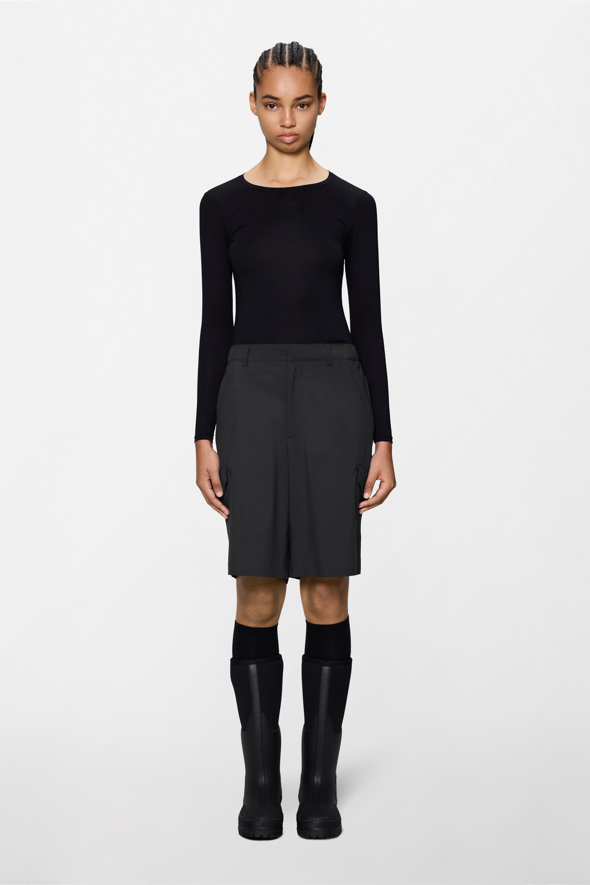 RAINS Suva Hardshell Shorts Black Pants
