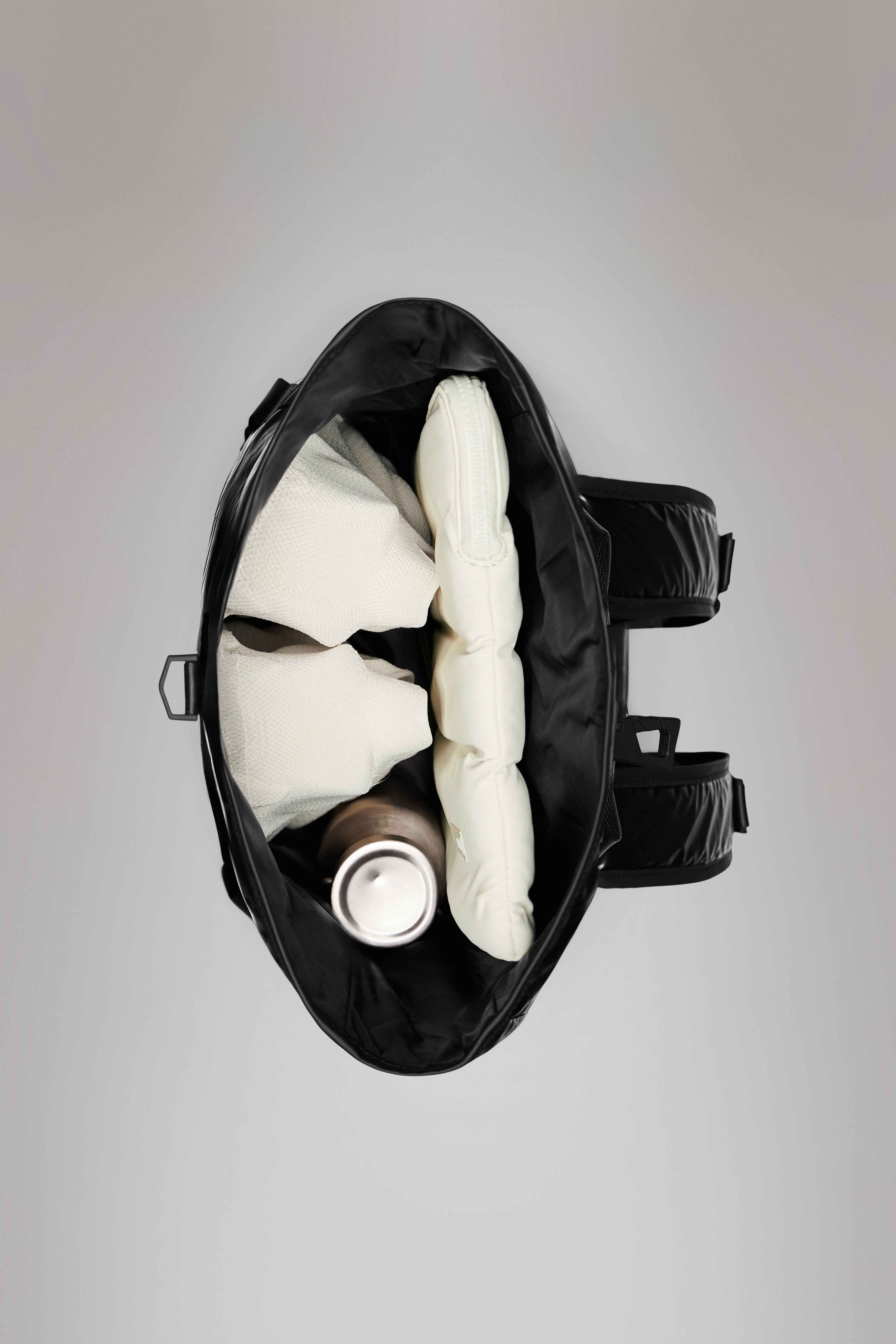 RAINS Sibu Rolltop Rucksack Black Backpack