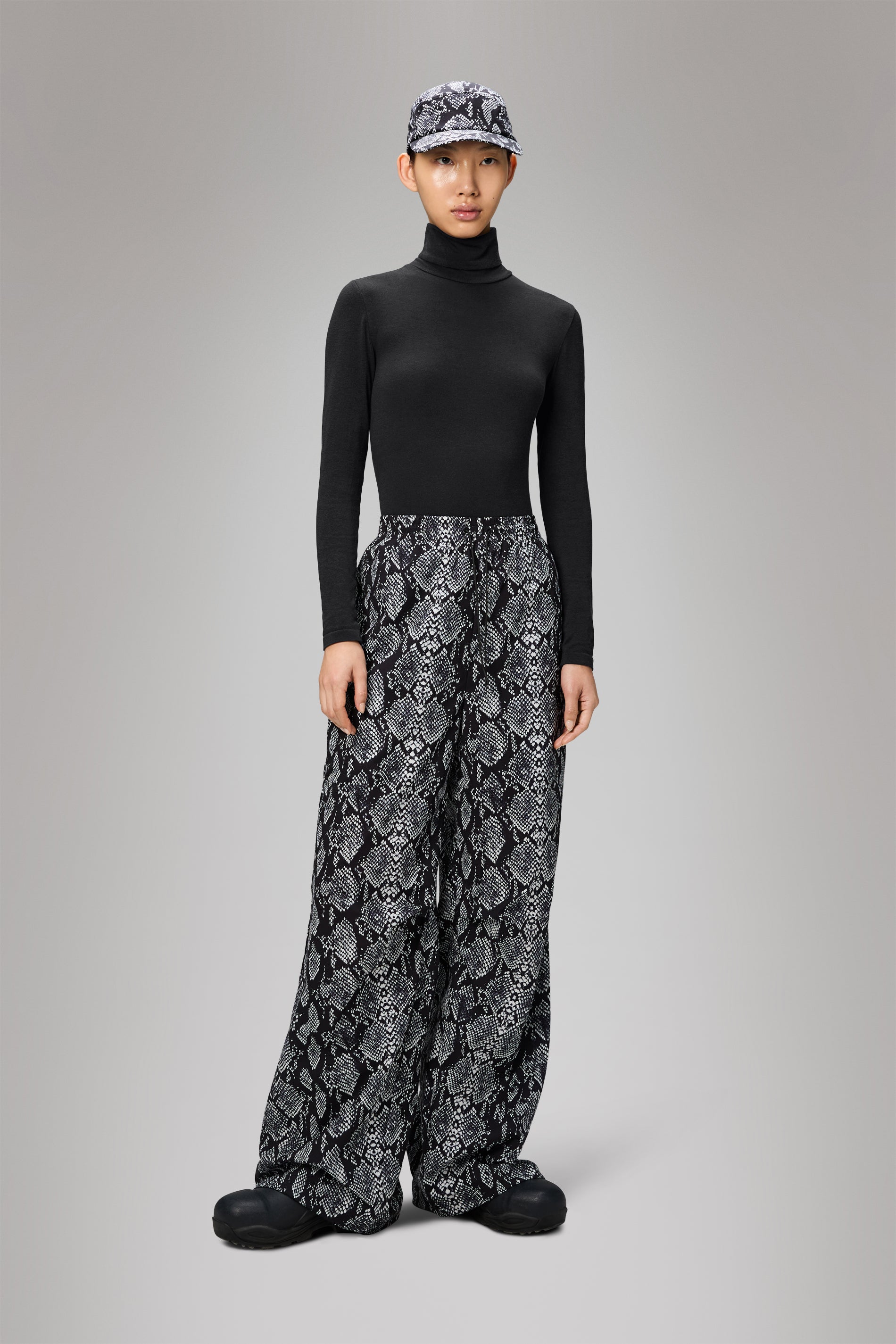 Snake Mito Pants Wide