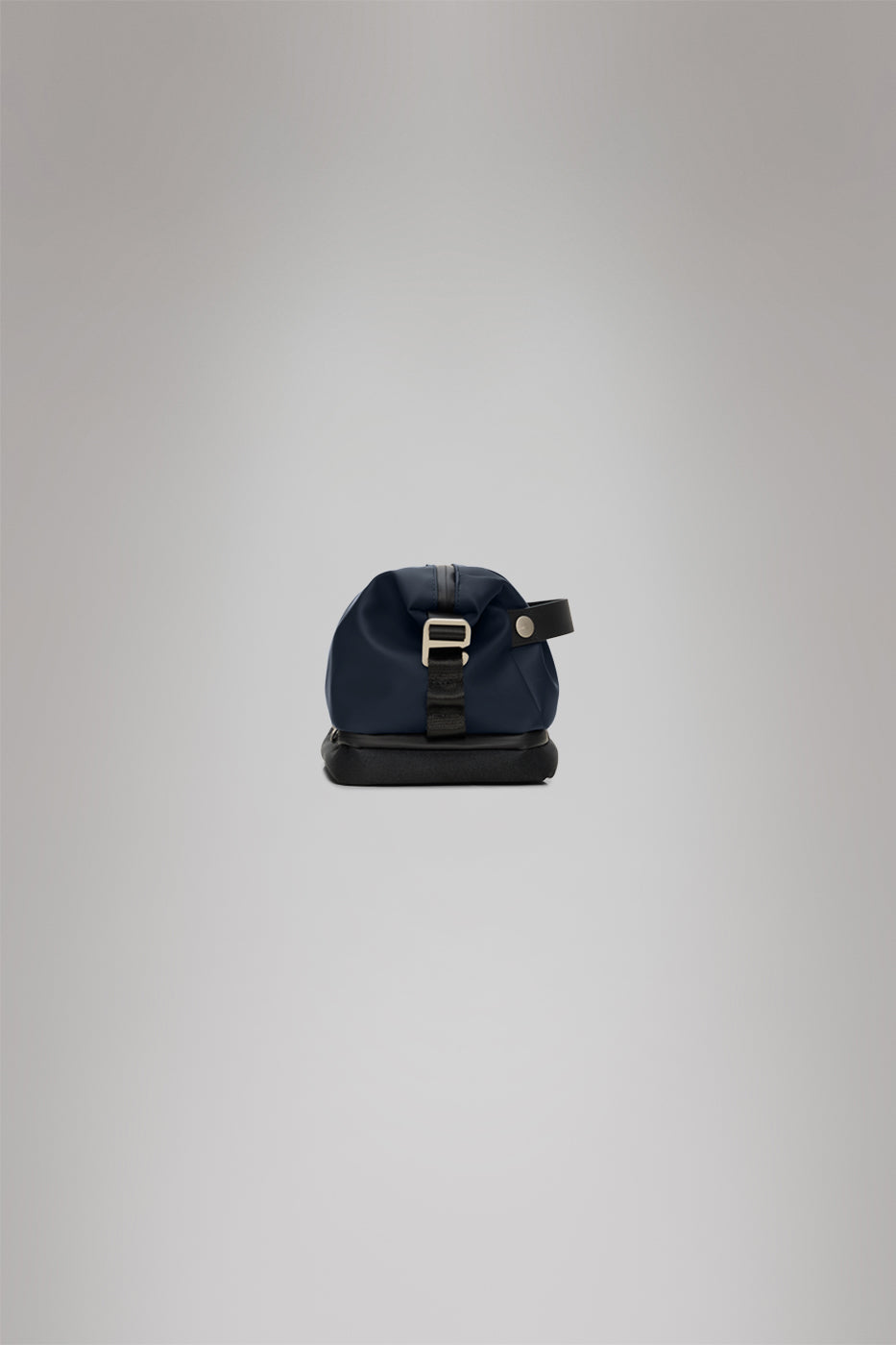 RAINS Otaru Wash Bag Navy 6.40L H20 x D14 x W33 cm Wash Bag